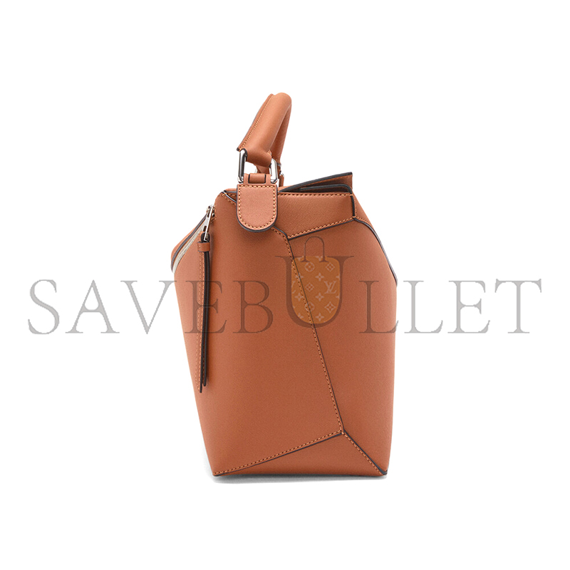 LOEWE LARGE PUZZLE EDGE BAG IN CLASSIC CALFSKIN B510P00X04 (33*21.5*14.7) LOEWE LARGE PUZZLE EDGE BAG IN CLASSIC CALFSKIN B510P00X04 (33*21.5*14.7)